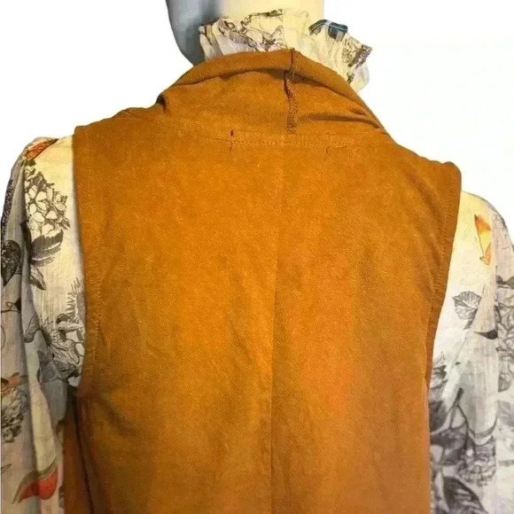 French Laundry Tan Faux Suede Fleece Lined  Draped Front fringe Vest Sz S. G#252 - Picture 8 of 10
